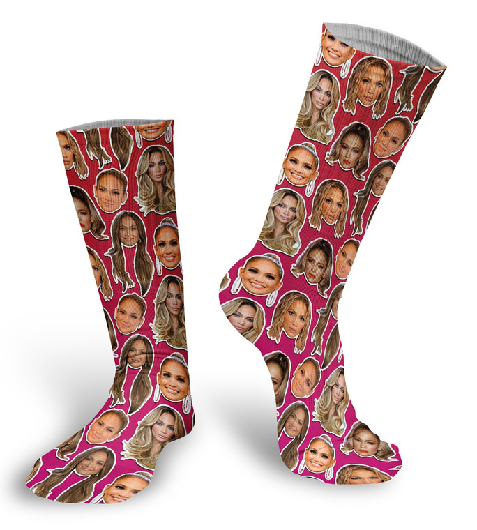 Jennifer Lopez faces Socks