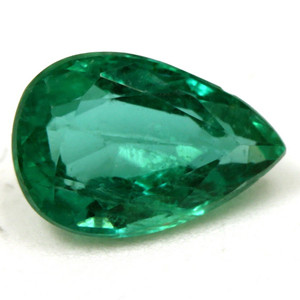 Pear 0.77 Green Emerald - #888760