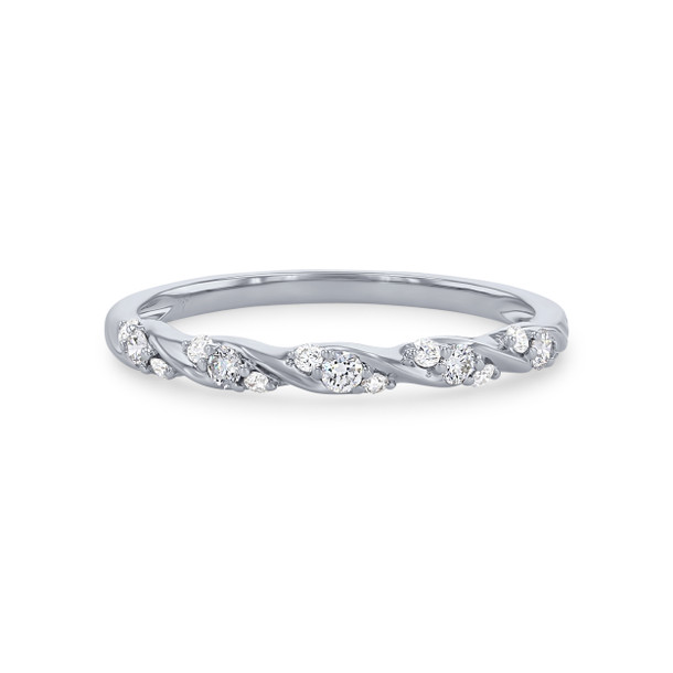 Graduated Diamond Twist Wedding Band