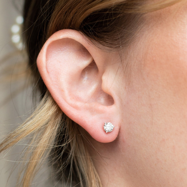 Three Prong Round Diamond Studs 1 CTW