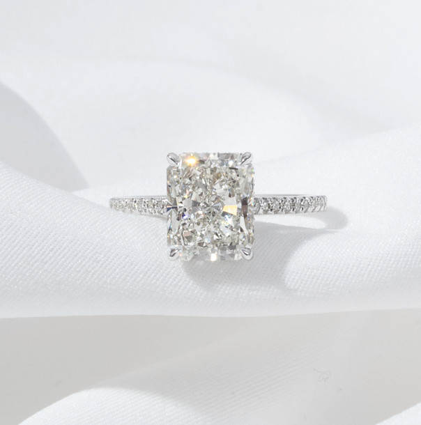 4.07 CT Radiant Shape J-VS2 GIA Diamond Engagement Ring
