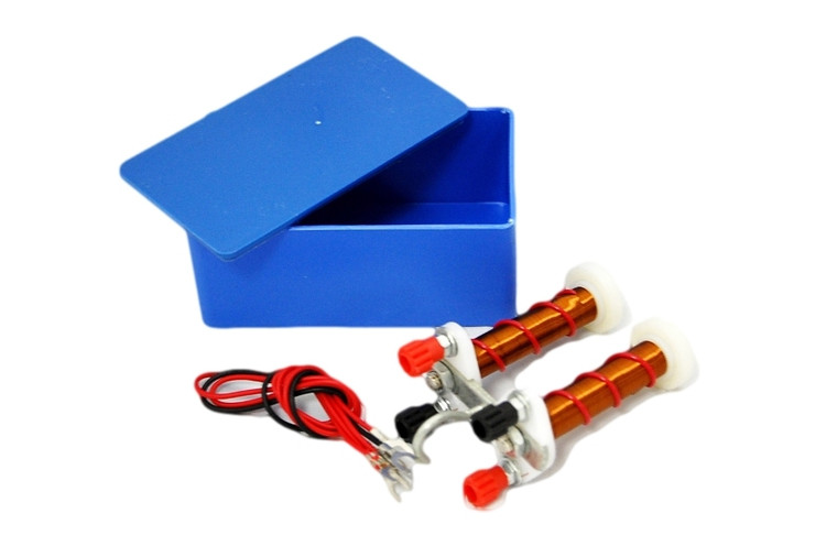 Electromagnet, Student Size with Connecting Wires and Storage Box