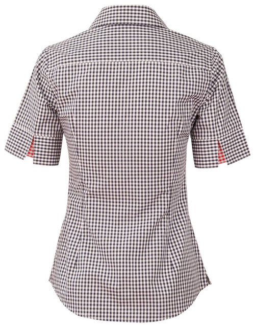 A black and white gingham check short-sleeve button-up shirt featuring a fitted design and a logo.