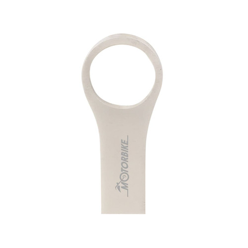 A silver USB flash drive with a ring for attaching to keychains or lanyards. Features a logo on the surface.