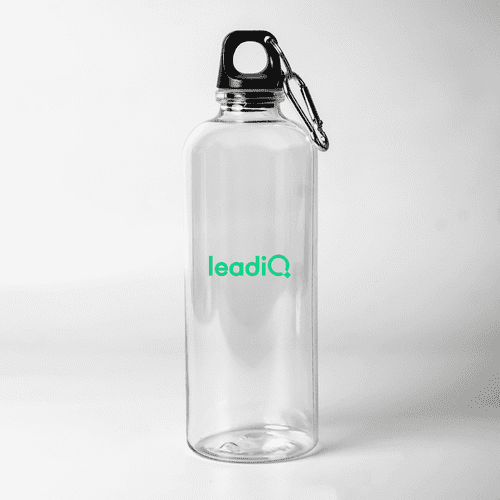 A drink bottle made of clear plastic with a black lid and a carabiner, featuring a logo.