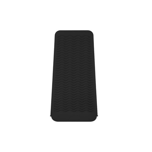 A heat-resistant silicone mat pouch in black with a textured wavy design. Features a logo.
