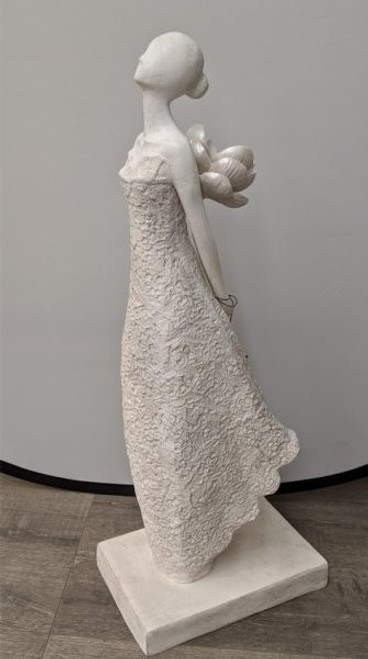Lady Meagan Flower Behind Pearl