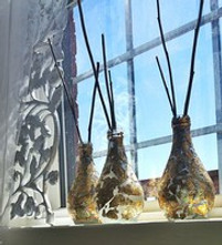 DIY: Aromatic Reed Diffusers