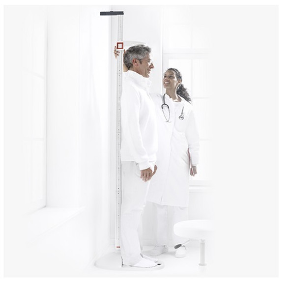 Seca 213 Portable Height Measuring Device & Stadiometer - Smooth-running measuring slide Seca 213 Portable Height Measuring Device & Stadiometer - Smooth-running measuring slide