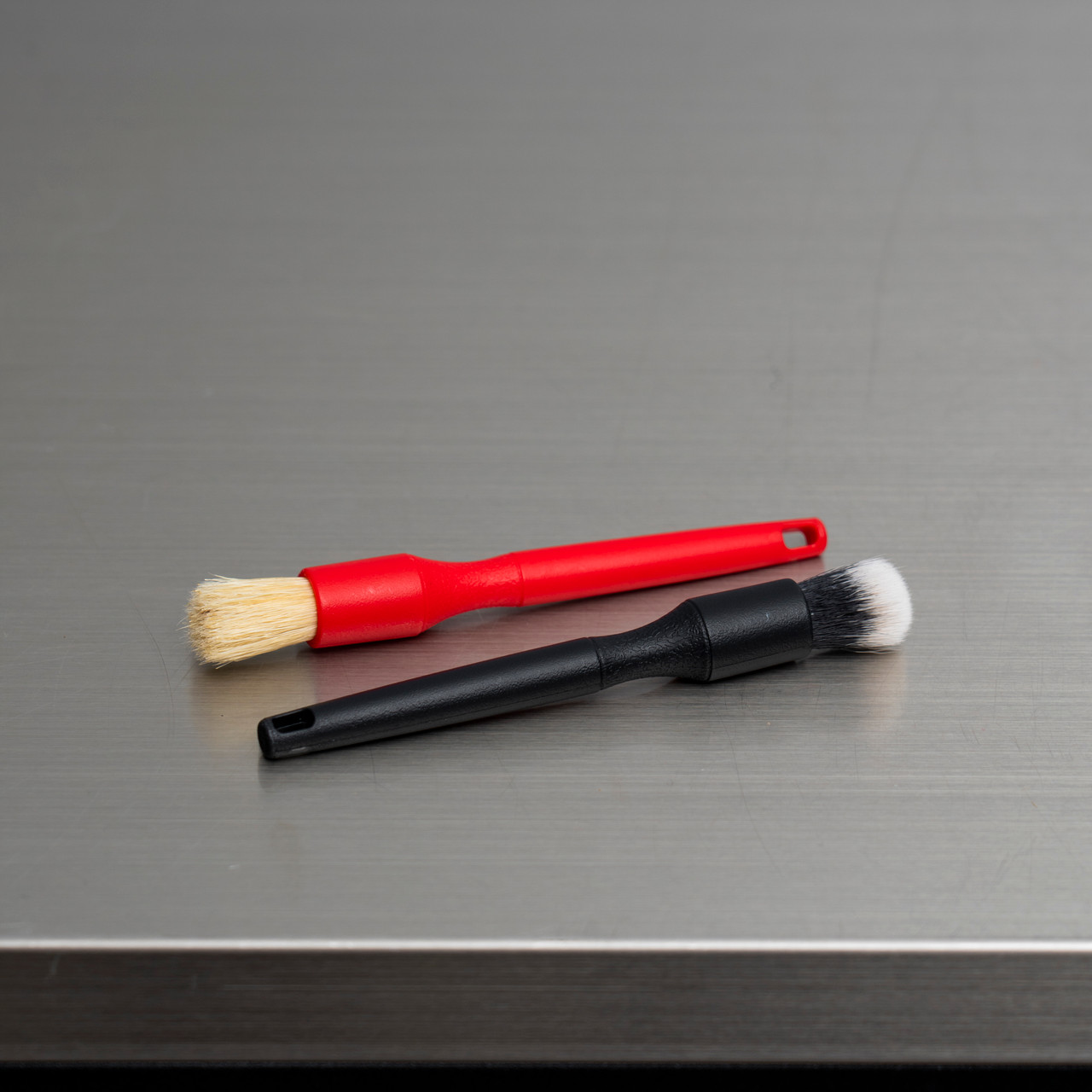 Detail Factory Crevice Brush Set | Black Synthetic & Red Boars Hair