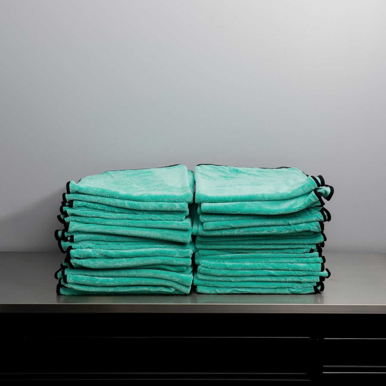 The Clean Garage Ultra Plush Twist Loop Drying Towel Mint Green