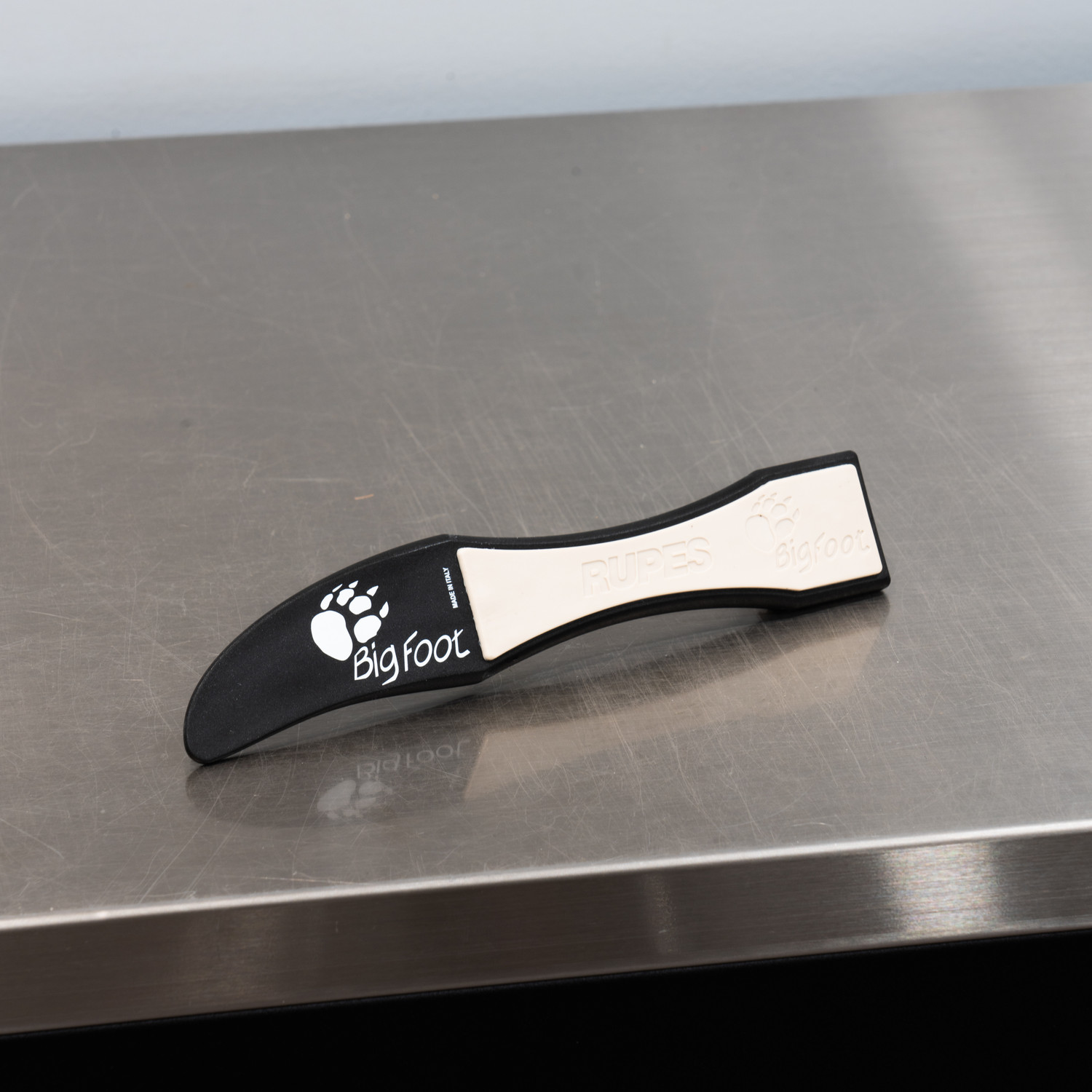 Rupes BigFoot Claw Tool | Polishing Pad Cleaning Brush and Remover