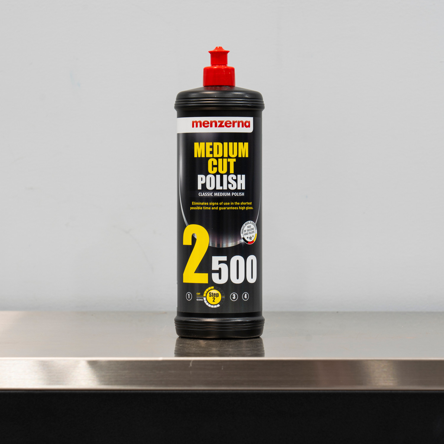 Menzerna Medium Cut Polish 2400, 32 oz. (SI1500/PO83)