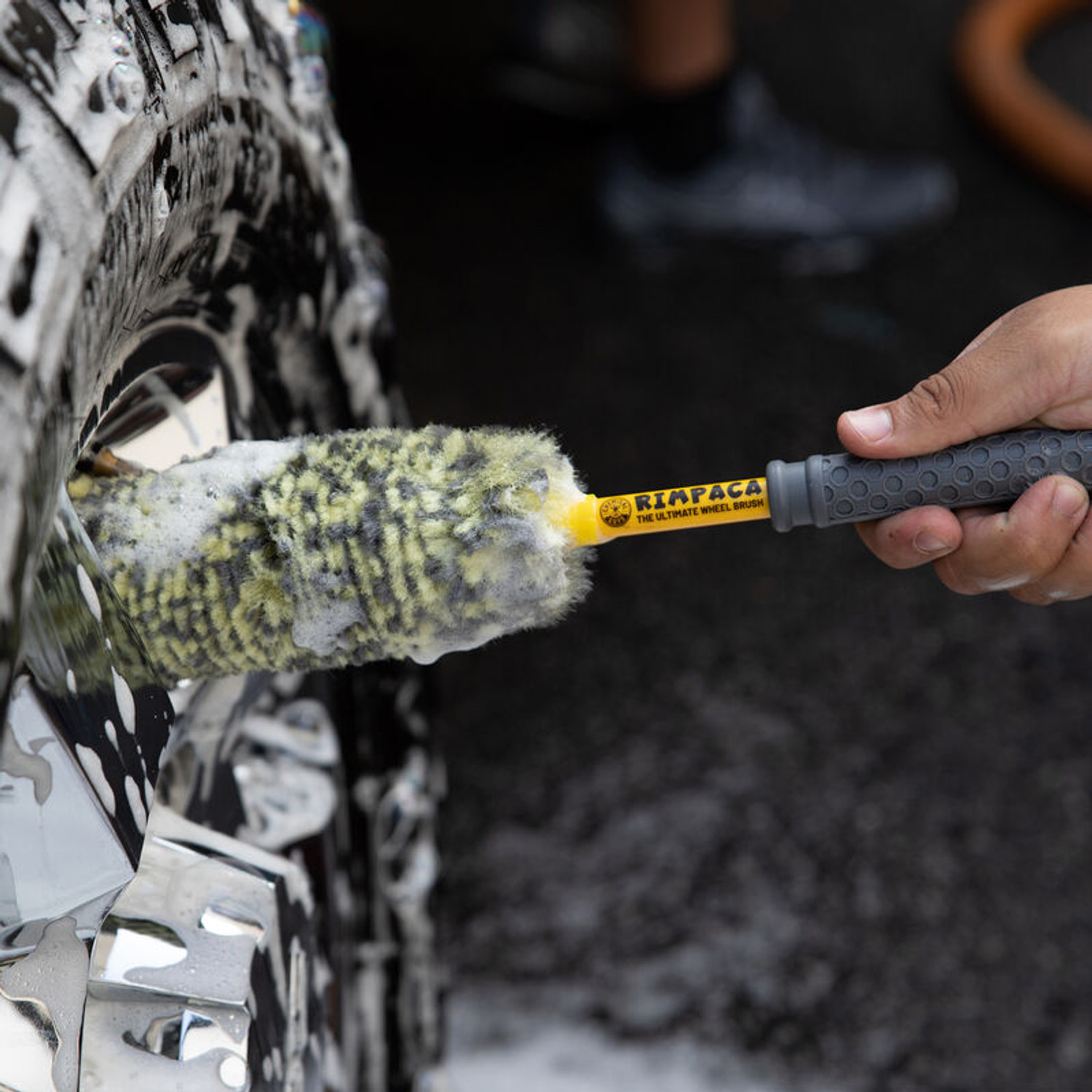 Chemical Guys Show Car Wheel and Rim Detailing Brush