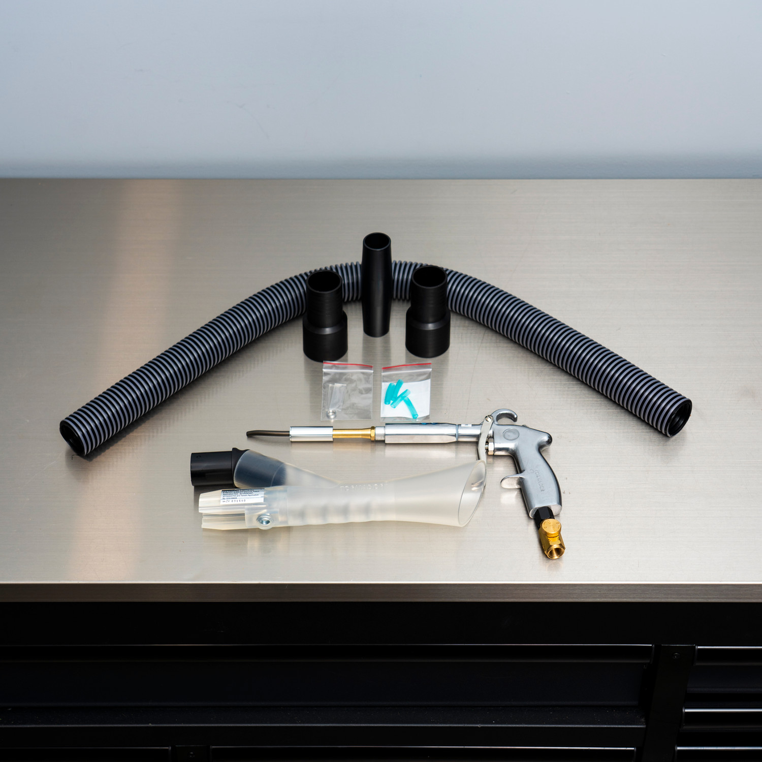 Tornador Velocity Vac Dry | Air Powered Vacuum Attachment