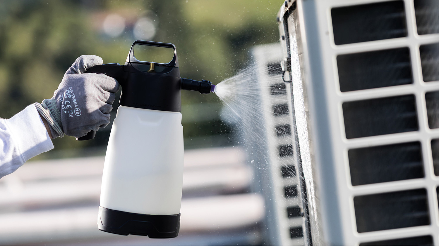  Goizper Group iK Sprayers - Foam Pro 2+ (Plus) Sprayer - Pump  Spray Foamer with Schrader Valve - Professional Car Wash & Detailing,  Dry/Wet Foam, Pressure Release Safety Valve, PVC Hoses (