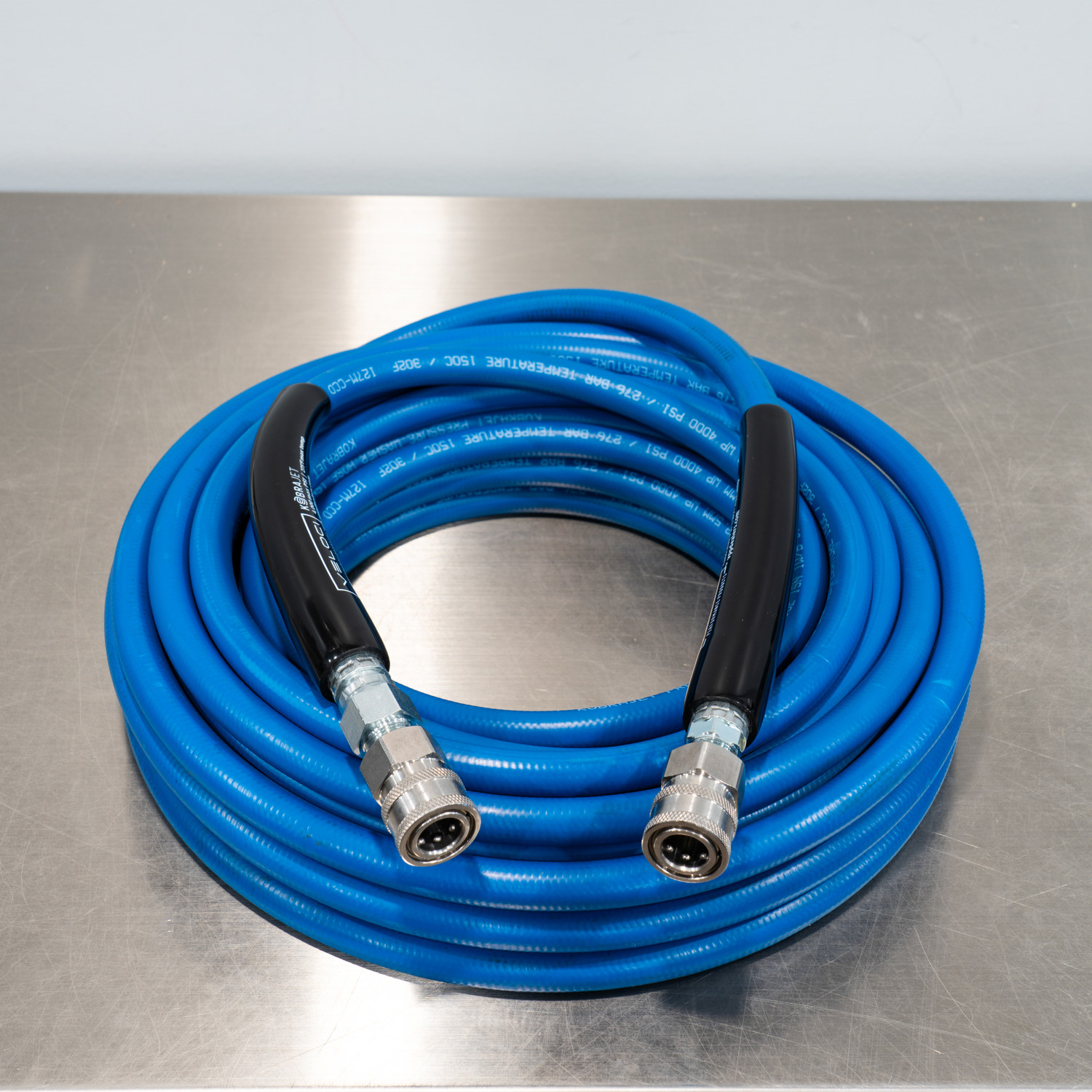 コブラ Cobra F9 5u 24° ATTAS IP BLUE HY 85s 50' Kobrajet Pressure Washer Hose Blue Smooth Jacket | 50 Foot