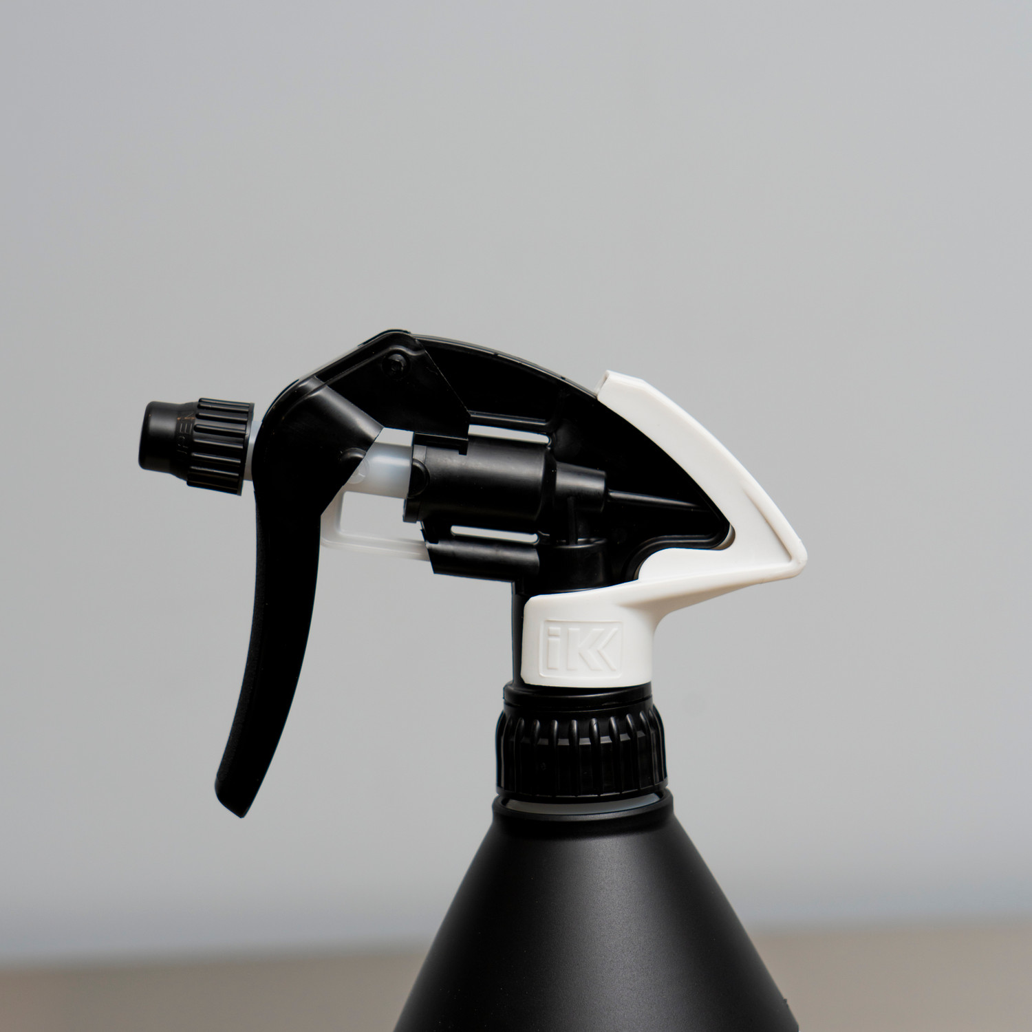IK Multi TR Mini 360 Spray Bottle and Spray Top | 20oz | The