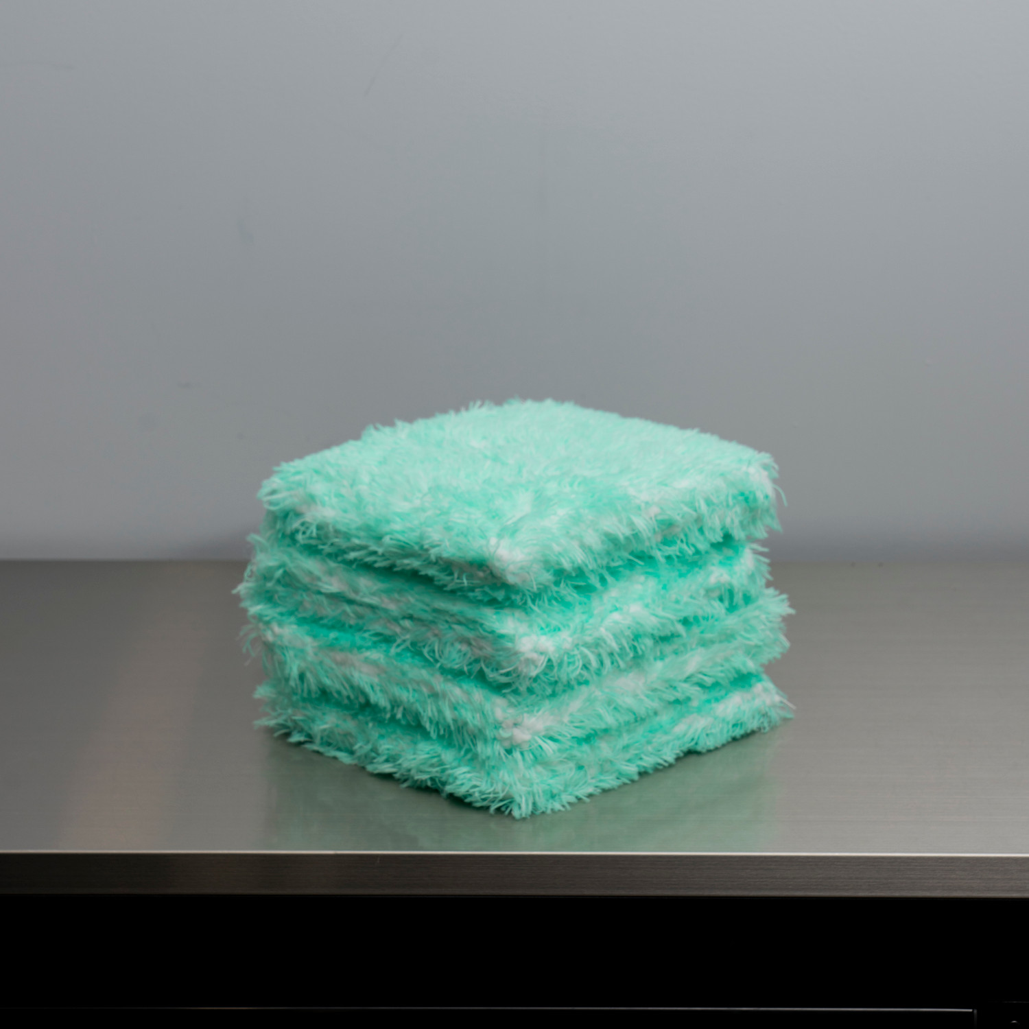 Mini Ultra Plush Microfiber Wheel Wash Mitt Mint Green | 6 x 6