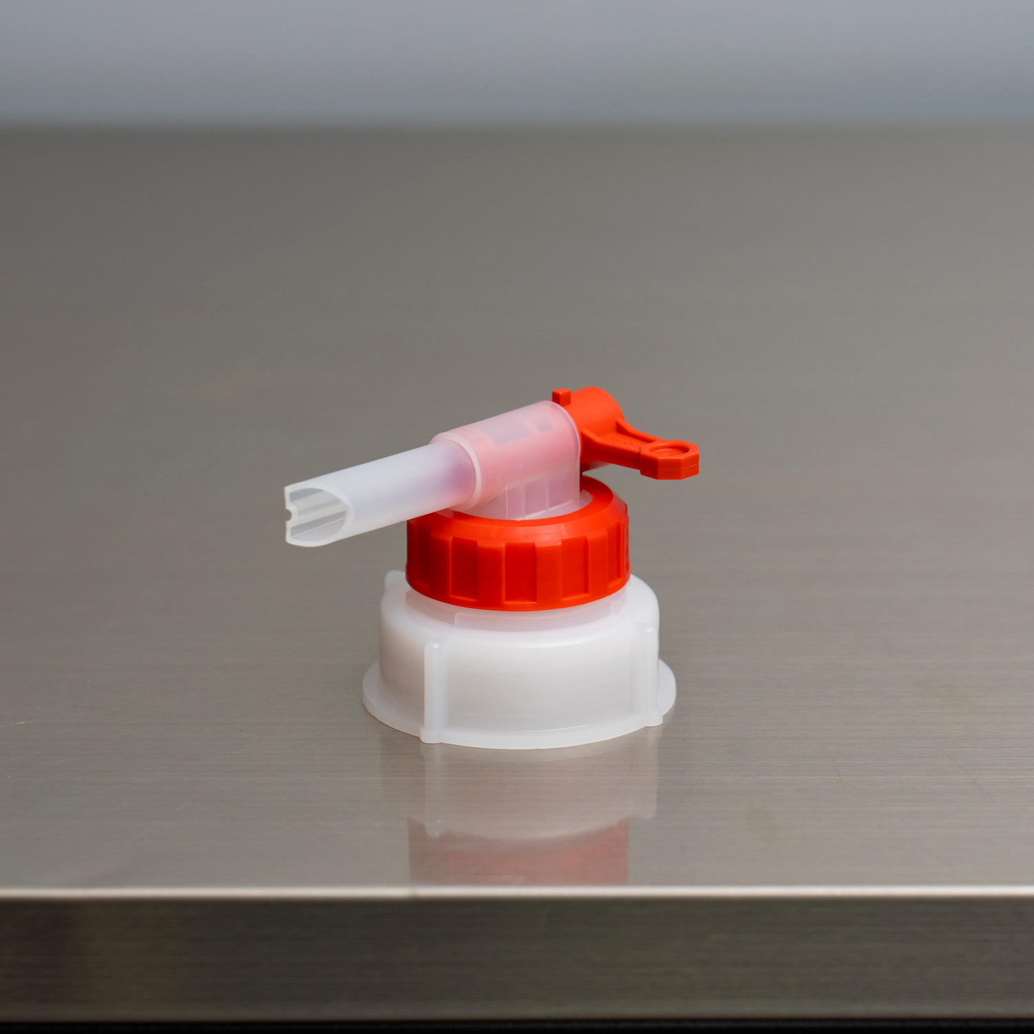 APO SammyCarlsonBC176 アタック13DEMO Fluxx AH 13 DIN 51 Dispensing Tap Spigot | 5 Liter Koch Chemie Yum