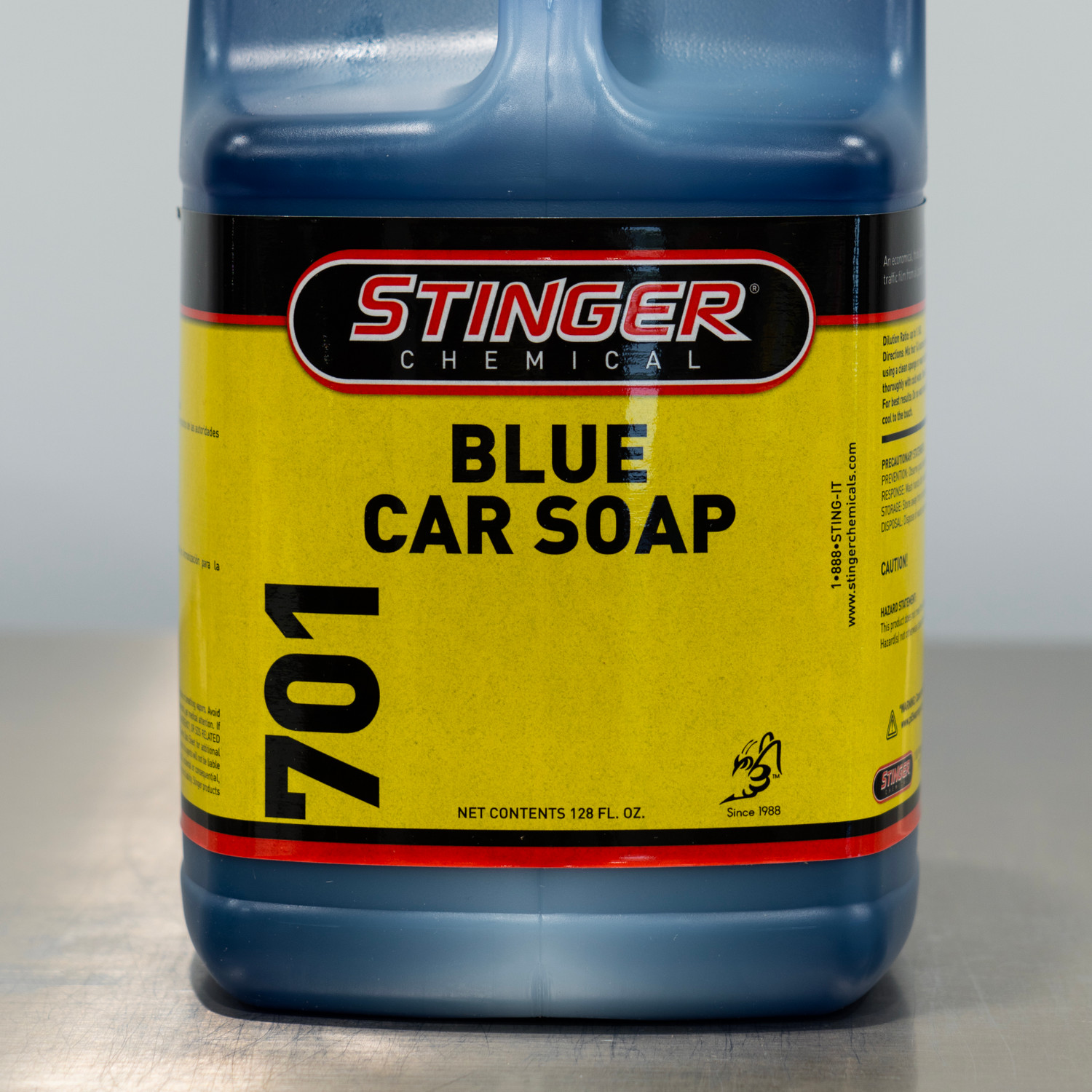 Stinger 701 Blue Car Soap 1 Gallon | PH Neutral Car Wash Shampoo