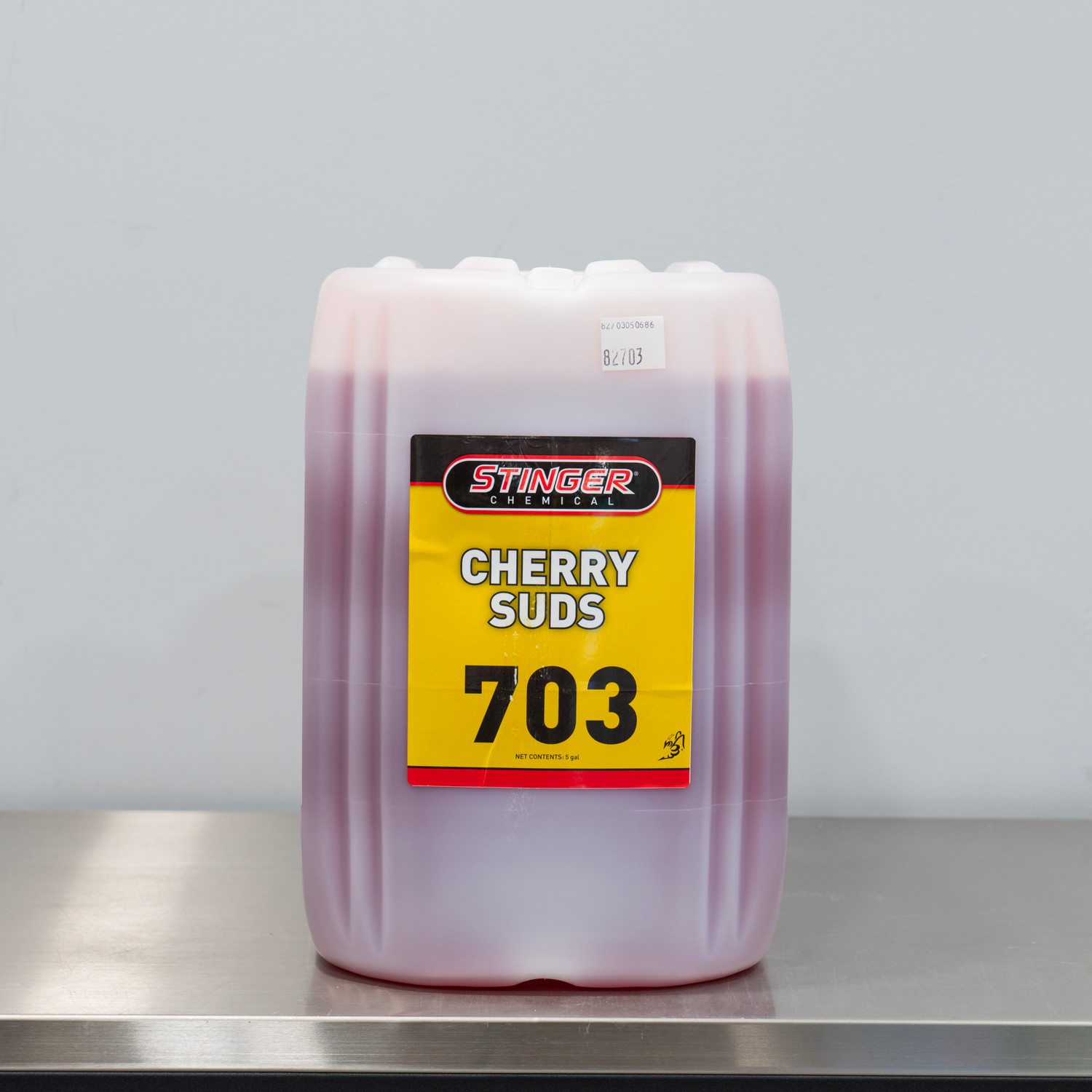 Stinger 703 Cherry Suds 5 Gallon | PH Neutral Thick Foaming Soap