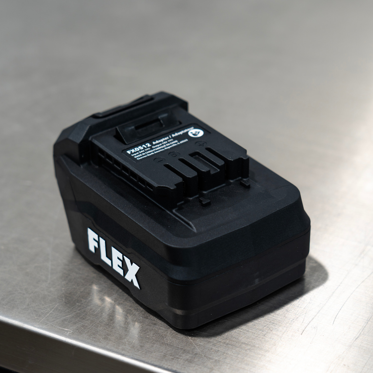 Flex 18V to 24V Battery Adapter | For 18V Cordless Polisher