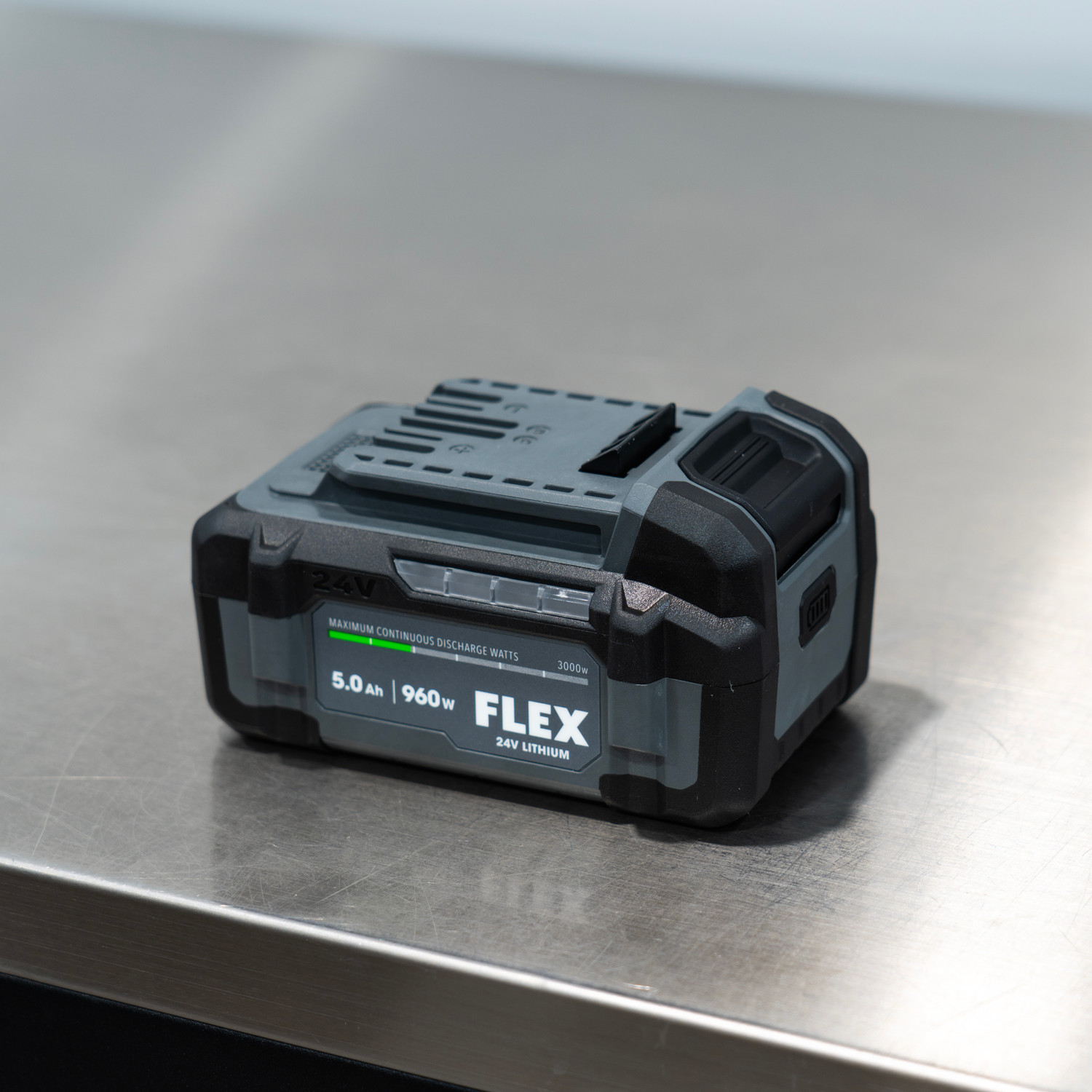Flex 24V 5.0Ah Lithium Ion Battery | FX0121-1 | The Clean Garage