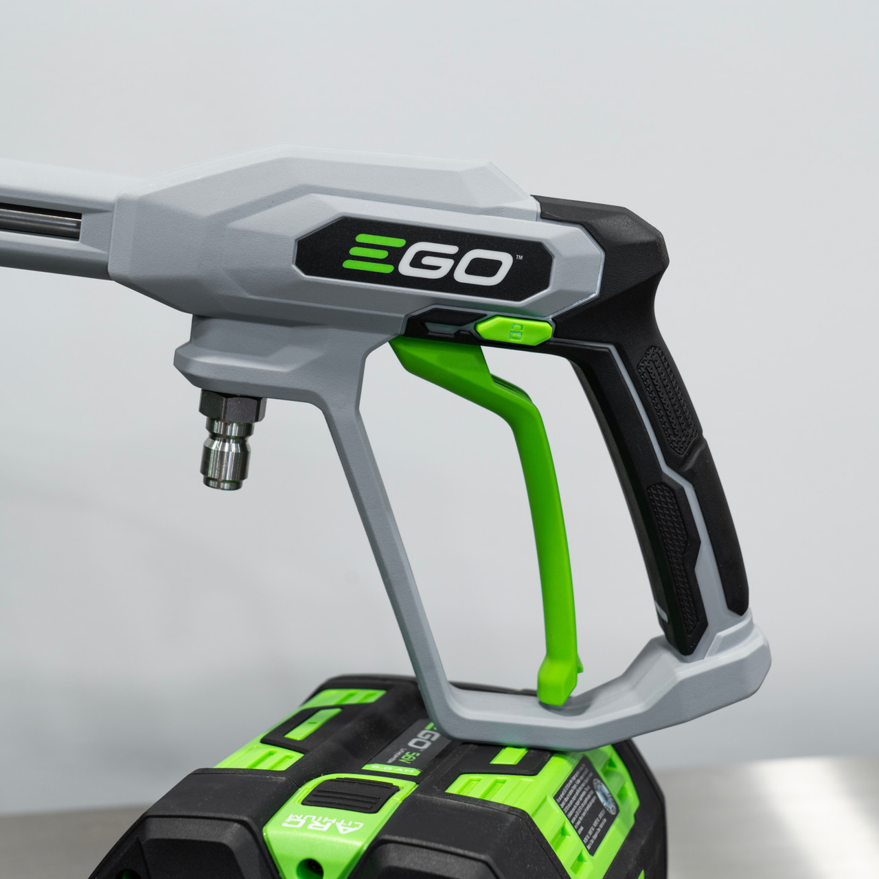 EGO Power+ 2105 Compact Cordless Pressure Washer | Level 2