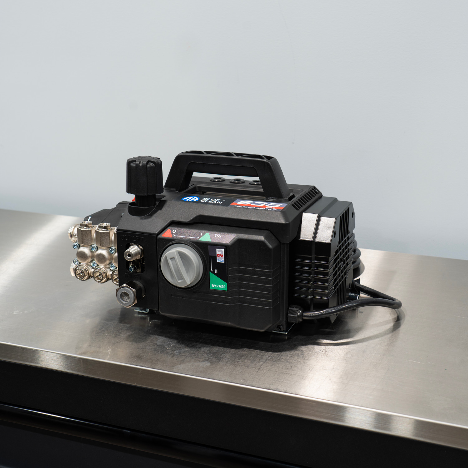 AR Blue Clean AR635 HOT Pressure Washer | 3.0 GPM 1200 PSI | The