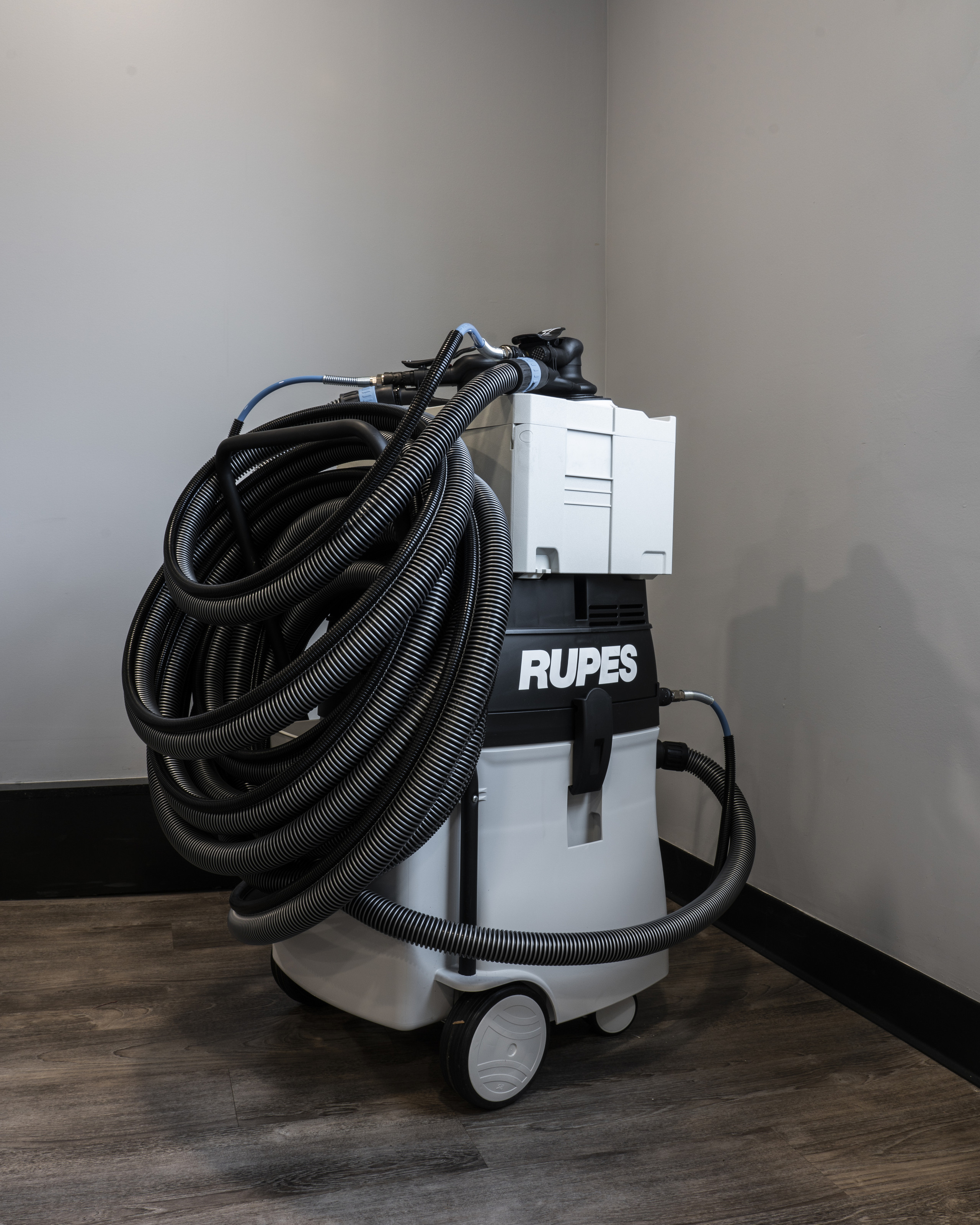 RUPES S245 Professional Vacuum Dust Extraction System 9 Random