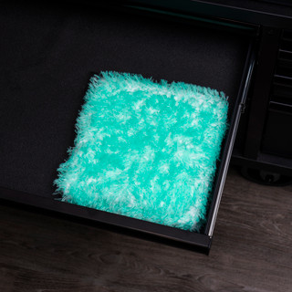 The Clean Garage Ultra Plush Korean Microfiber Wash Mitt Mint Green