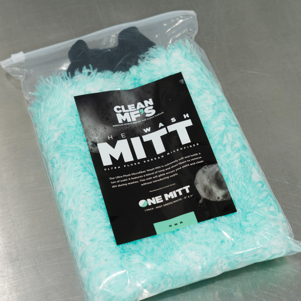 The Clean Garage Ultra Plush Korean Microfiber Wash Mitt Mint Green | 9" x 7"