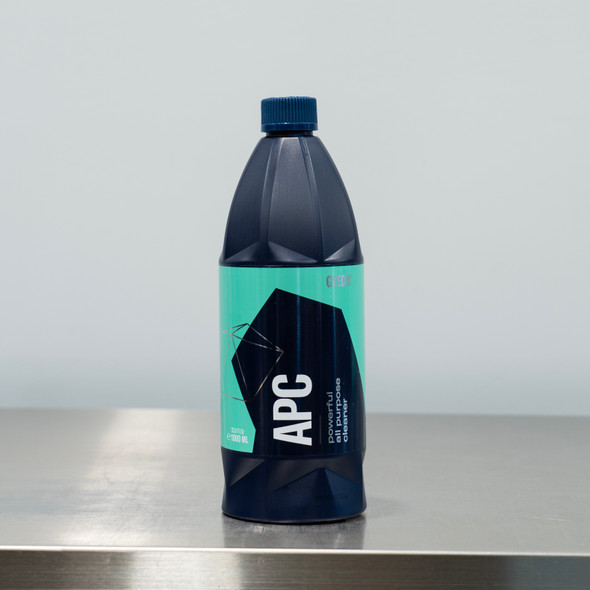 The Clean Garage | GYEON Q2M APC 1 Liter | All Purpose Cleaner 1000ml The Clean Garage | GYEON Q2M APC 1 Liter | All Purpose Cleaner 1000ml