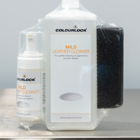Colourlock Mild Leather Cleaner 1 Liter | With Sponge & Foaming Bottle Colourlock Mild Leather Cleaner 1 Liter | With Sponge & Foaming Bottle