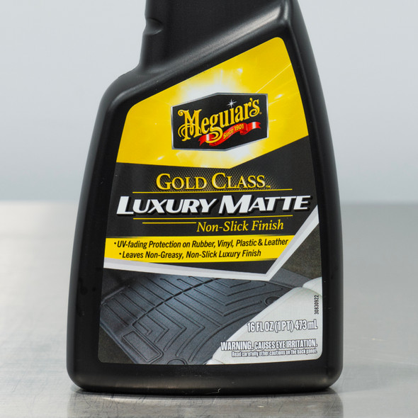 Meguiars Gold Class Luxury Matte 16oz | Rubber Mat & Trim Protection