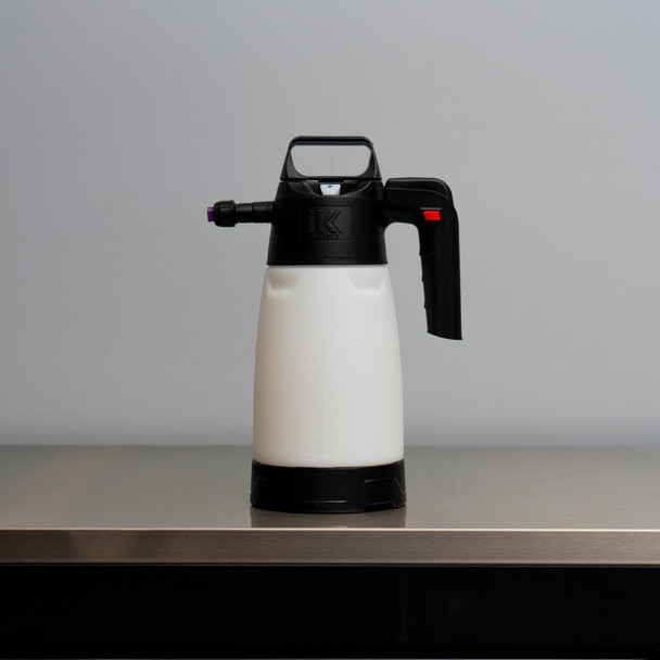 IK Foam Pro 2 | Hand Pump Action Foamer | 2 Liter