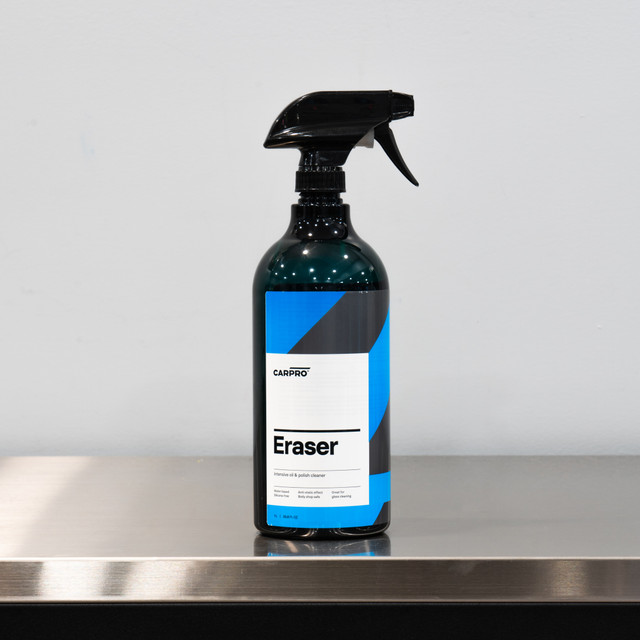 CarPro Eraser 1 Liter | Intensive Oil and Polish Cleaner Spray 1000ml CarPro Eraser 1 Liter | Intensive Oil and Polish Cleaner Spray 1000ml