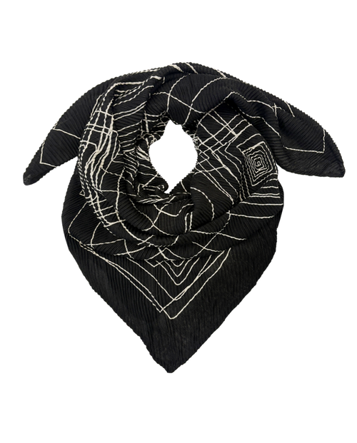 Pleated Abstract Scarf Black