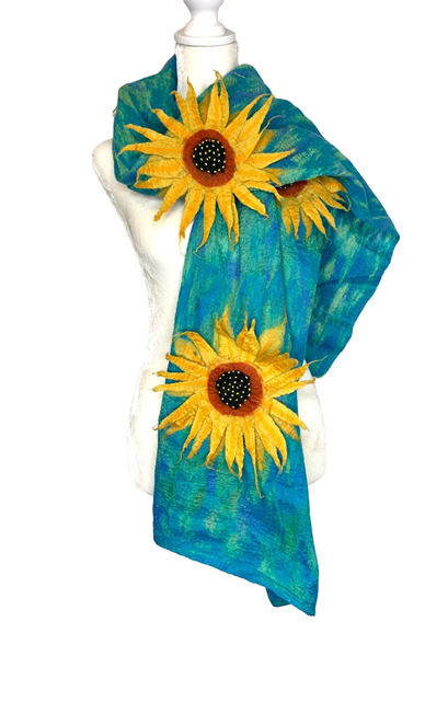 Why Art Scarves Are the Perfect Way to Dress Up Your Evening Outfit