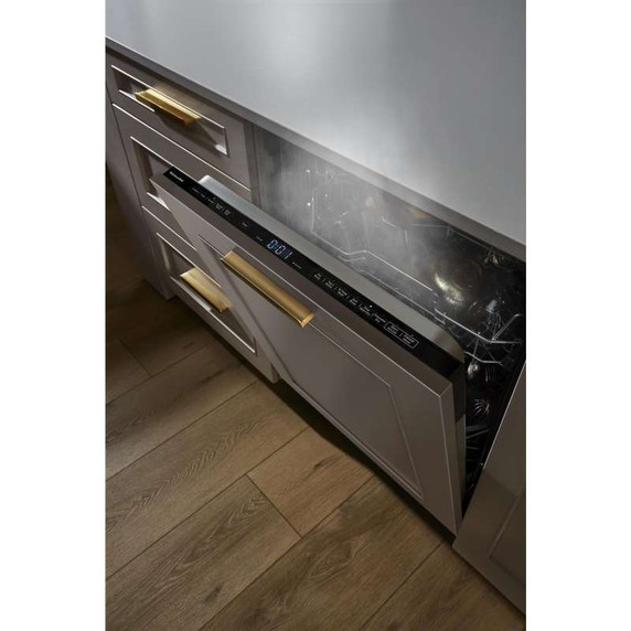 Kitchenaid® 39 dBA PrintShield™ Finish Flush-to-Cabinet Dishwasher with FreeFlex™ Fit Third Level Rack KDTF924PPA