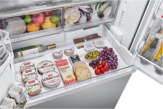 LG - 31 cu.ft. 3-Door French Door Refrigerator with Four Types of Ice