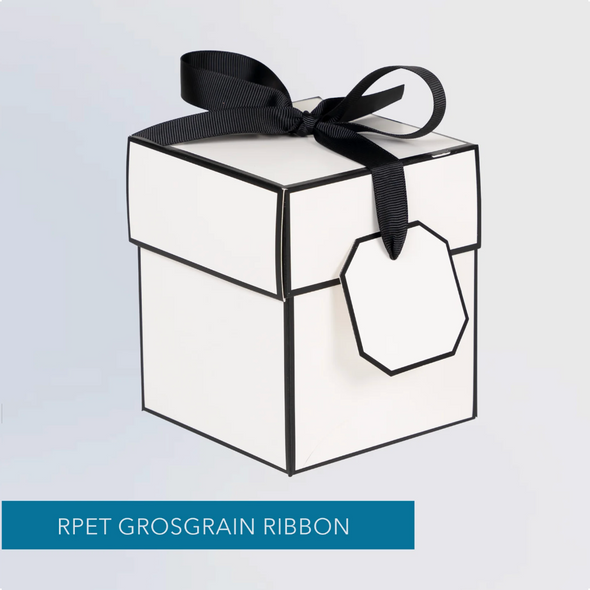 Flipalicious Gift Boxes - 3" x 3" x 3-1/2" White - 100 Boxes