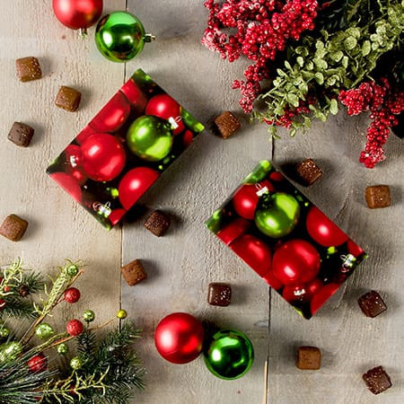 CLEARANCE - MADE IN USA - 50 Covers - 1/2 lb. Candy Box Covers - Ornaments - 7-1/8" x 4-1/2" x 1-1/8"