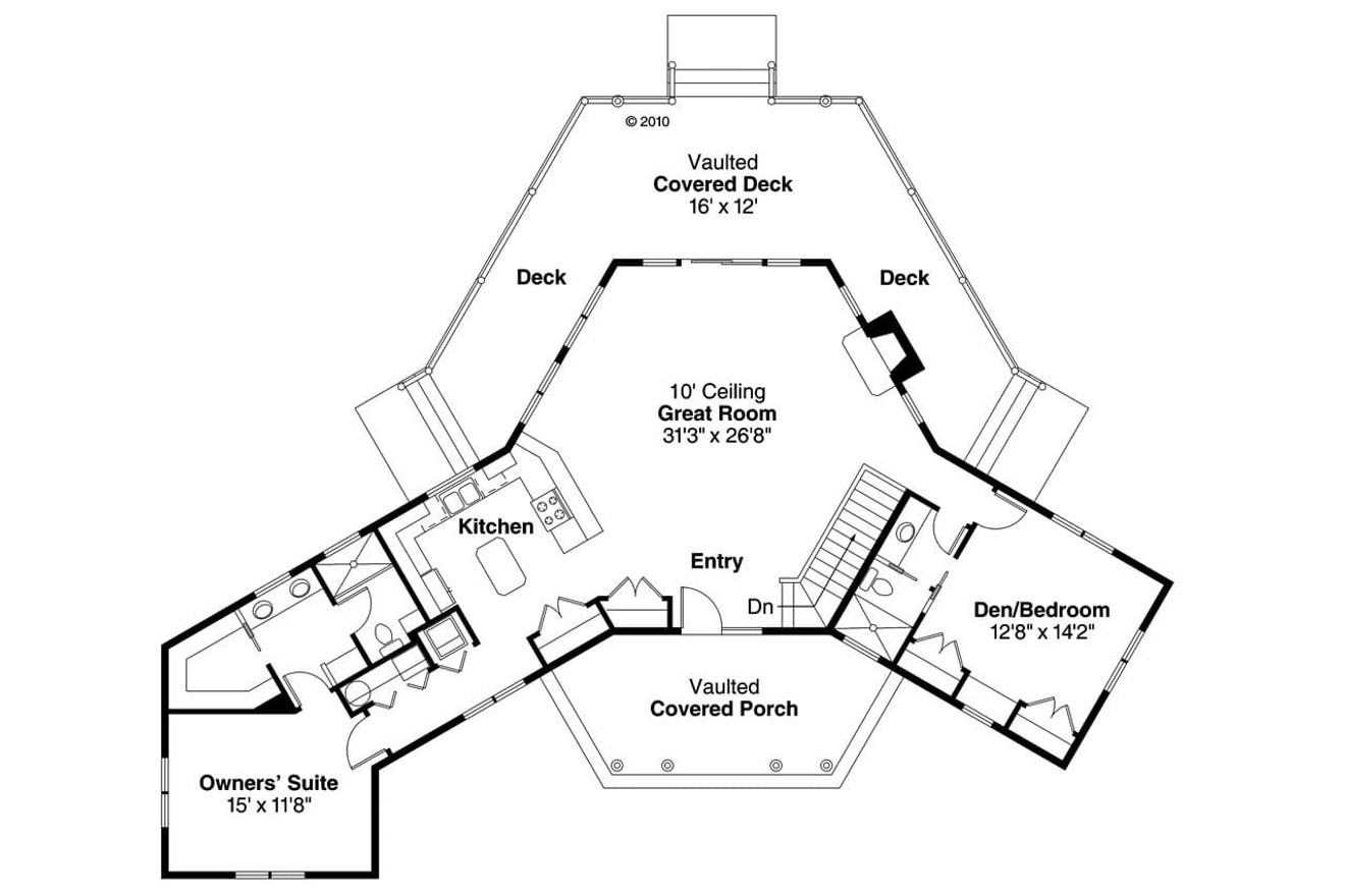Lodge Style House Plan - Greenview 82359 - 1st Floor Plan