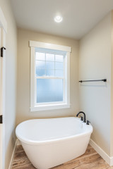 Craftsman House Plan - 40485 - Master Bathroom