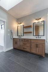 Farmhouse House Plan - 99098 - Master Bathroom