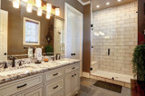 Craftsman House Plan - Walkers Peak 94012 - Master Bathroom