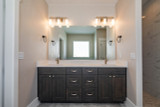 Ranch House Plan - Bonafied Meridian 23925 - Master Bathroom