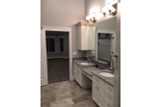 Craftsman House Plan - Summers 72283 - Master Bathroom